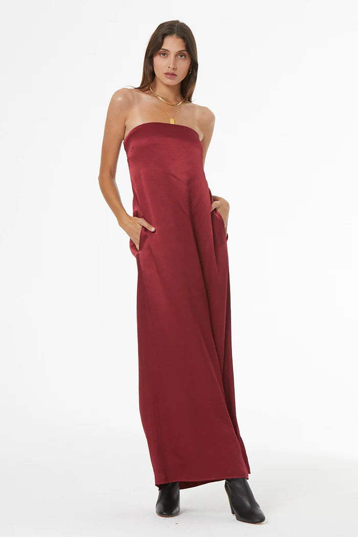 Nula Dress | Garnet