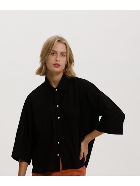 Graduate Shirt l Black