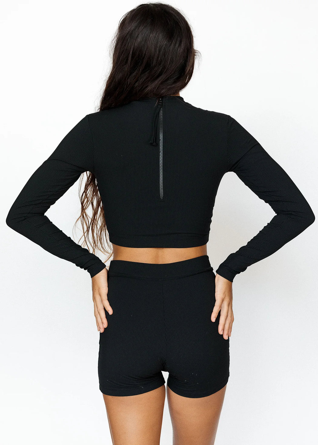 Cropped Rash Guard | Black Ribbed