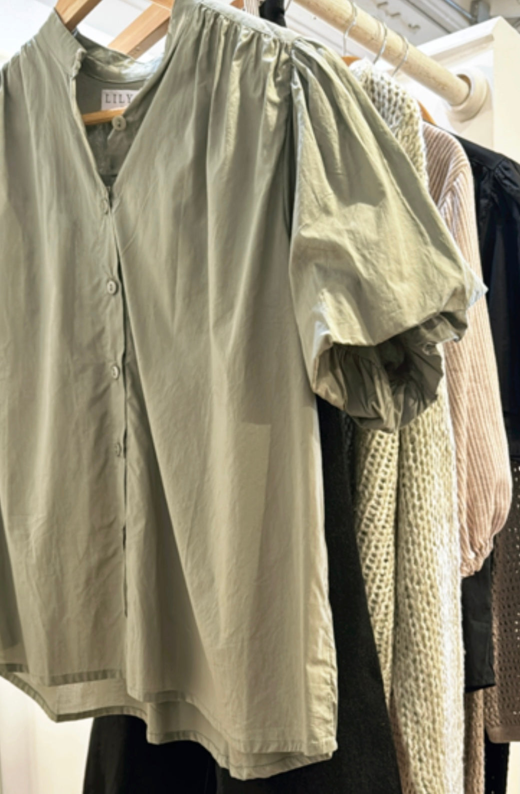 Atlas Cotton Shirt l Moss Green