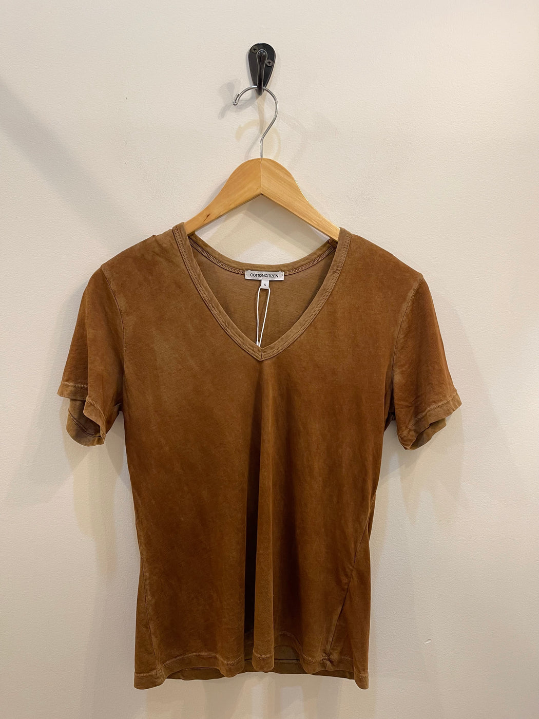 Standard V-Neck Tee | Cider