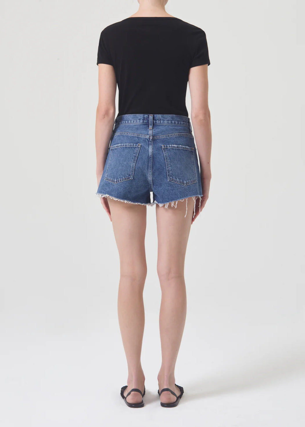 Mila Short l Enamour