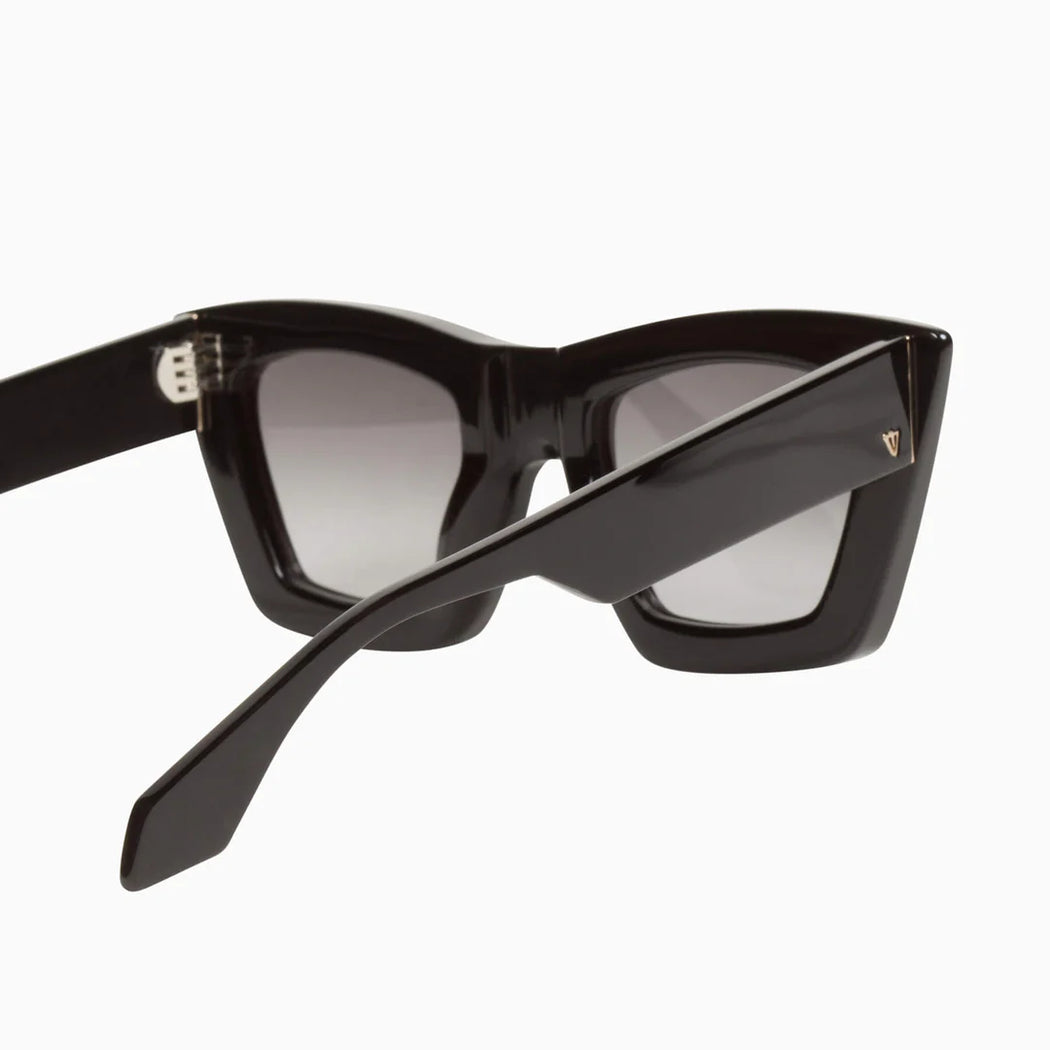 Soho Black / Black Lens