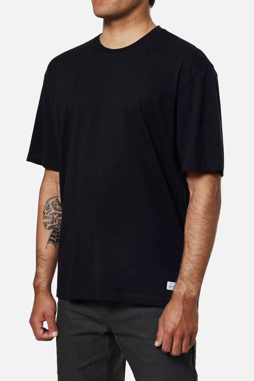 Box Fit Heritage Tee | Black