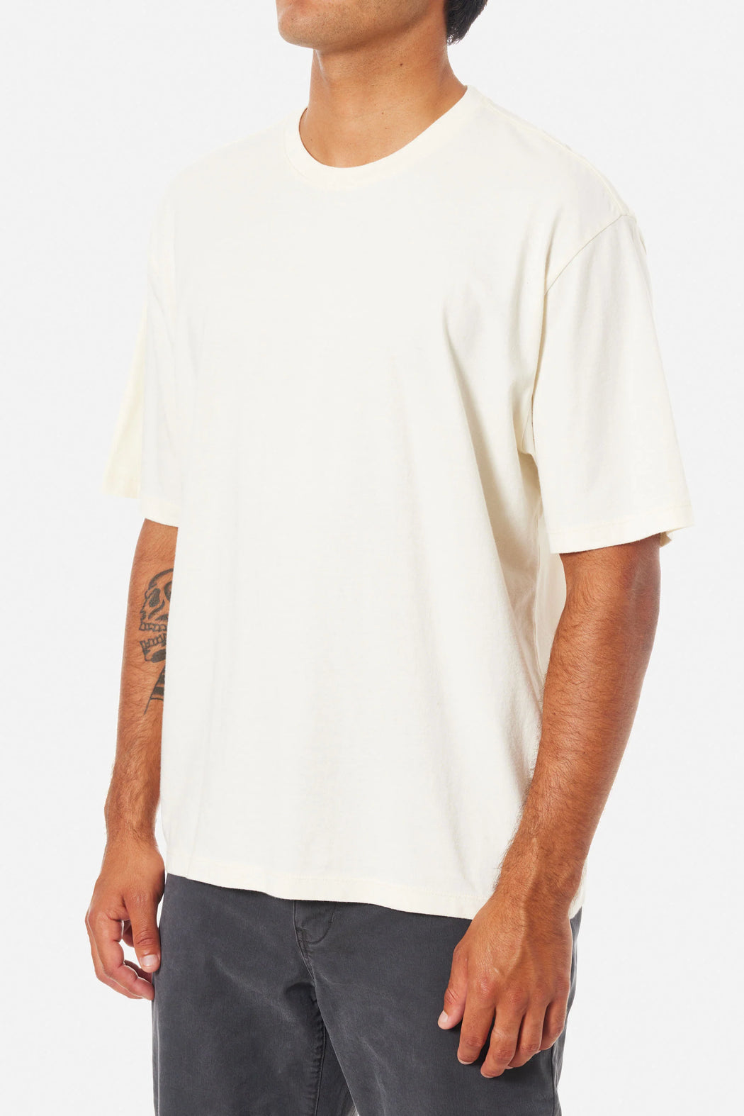 Box Fit Heritage Tee l Vintage White