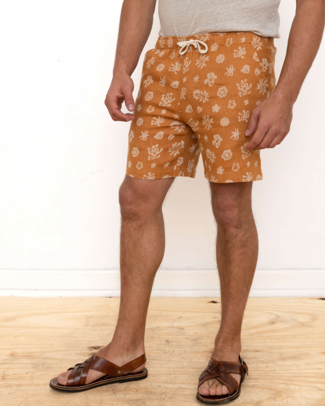 Bo Short | Flowers Rust