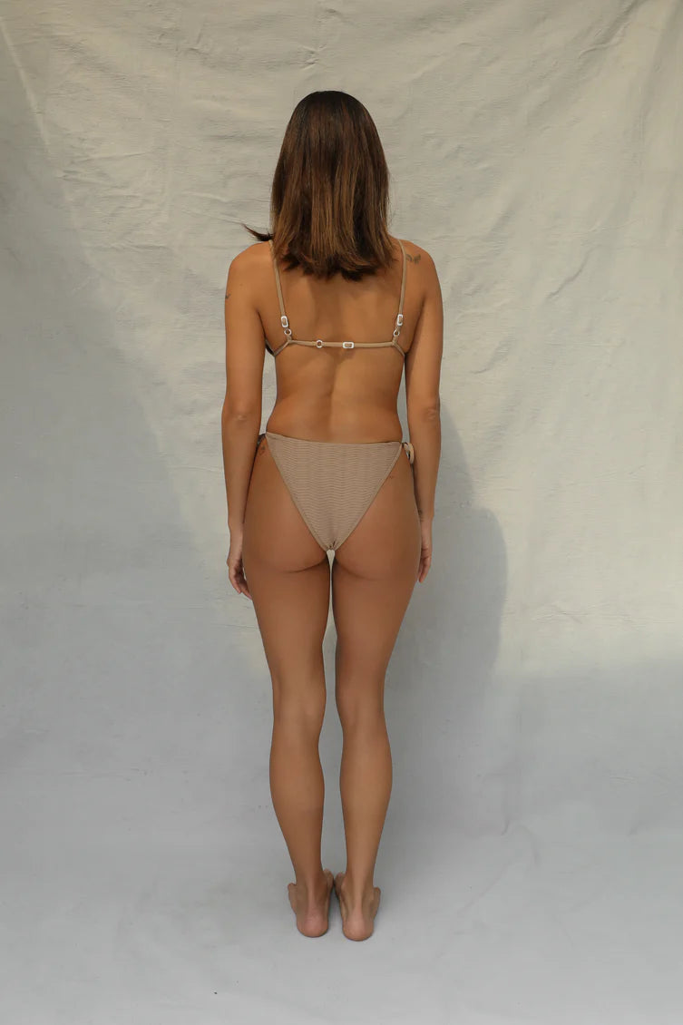 Bind Tie Side Bottom l Natural Wave