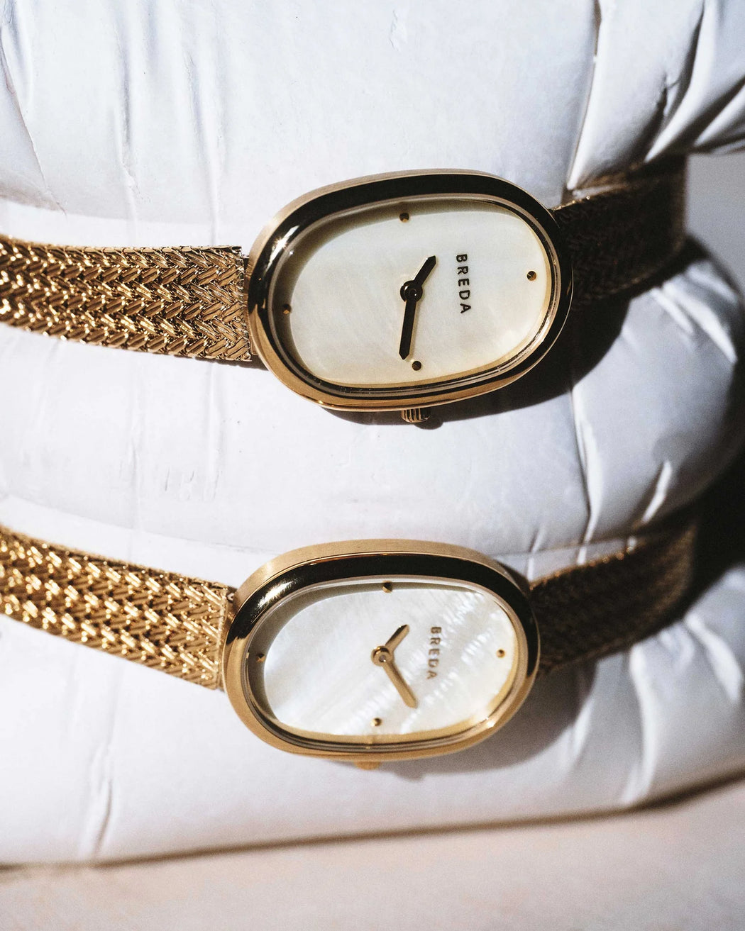 Jane Tethered Watch l Gold & Champagne
