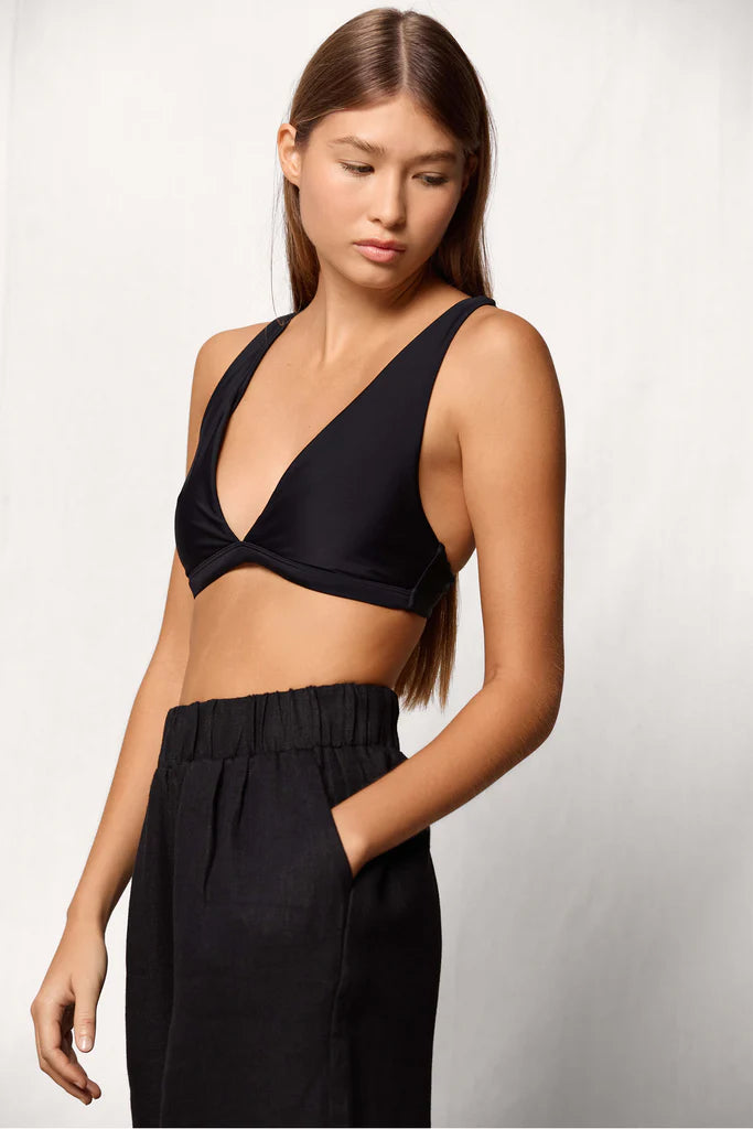 Giada V Neck Top l Nior