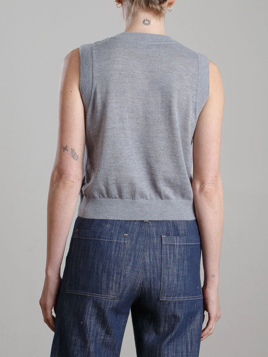 Rumi Crop | Harbor