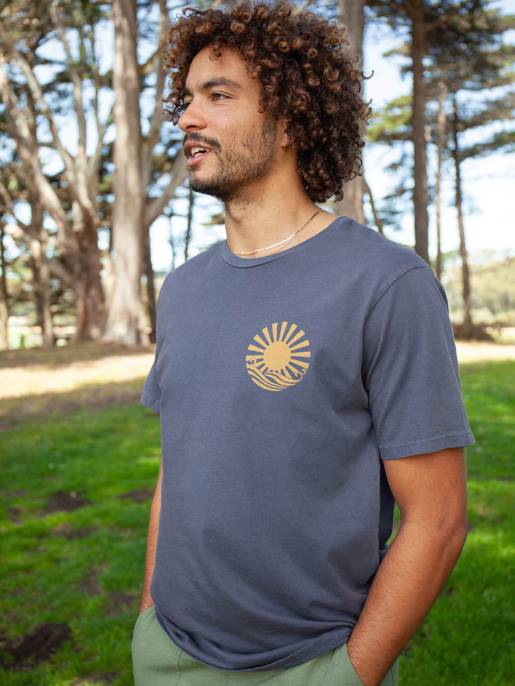 Kanpai Tee | Navy