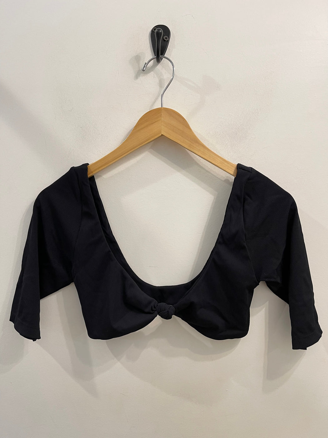 Shiso Crop Bikini Top | Black Rib