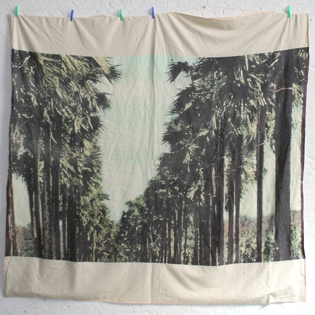 Palm Throw