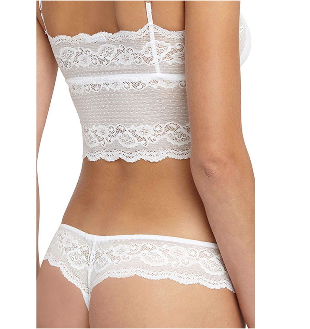 Anouk Thong | White