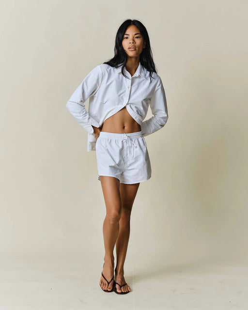 Easy Short | White