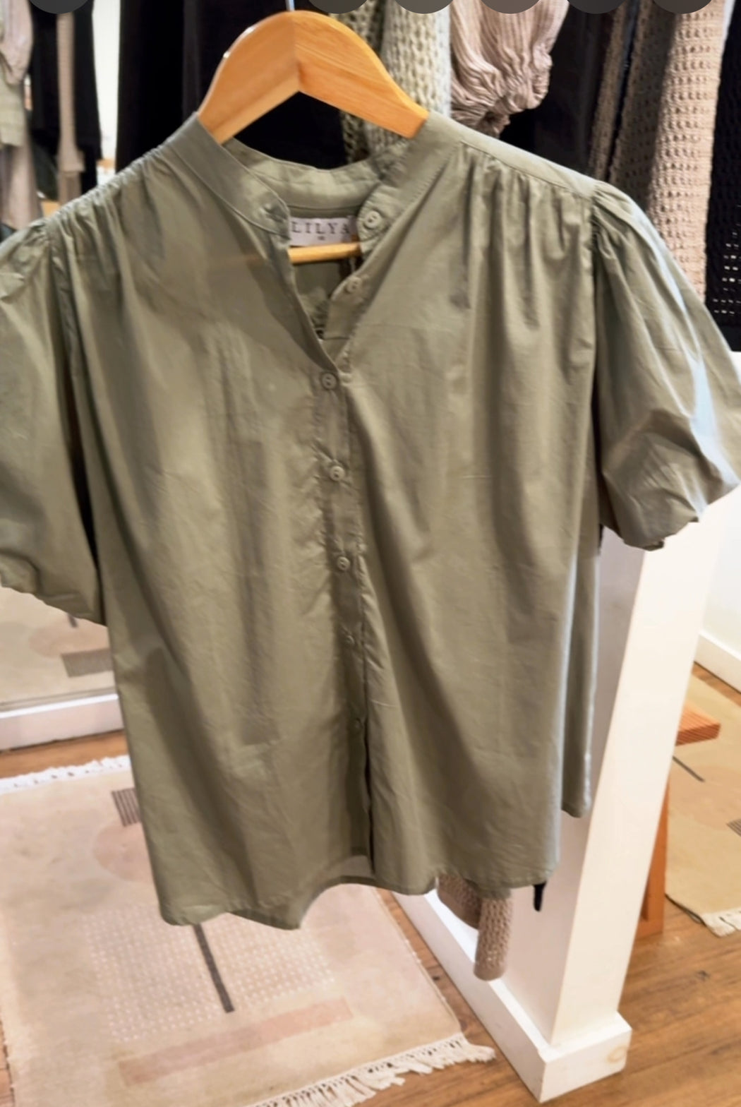 Atlas Cotton Shirt l Moss Green