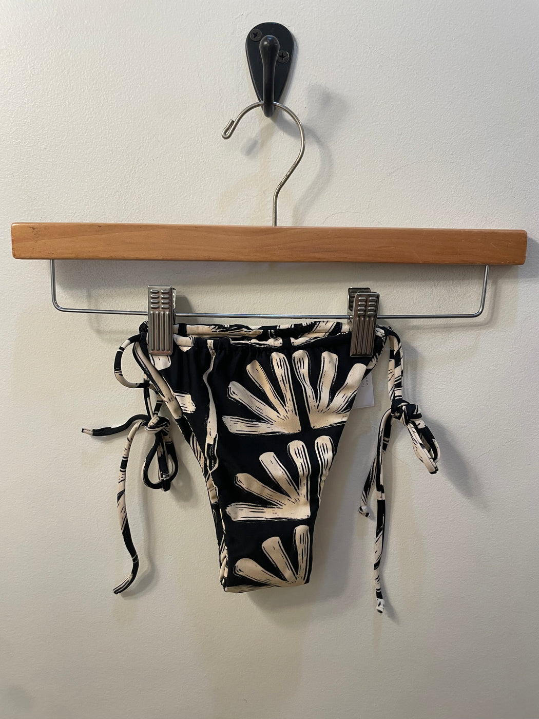 Gaia Bottom | Marais