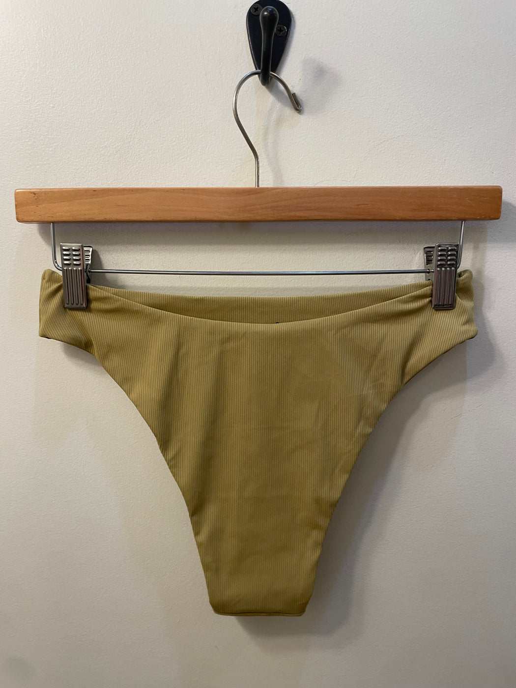 Mana Bottom | Olive Sone Eco Rib