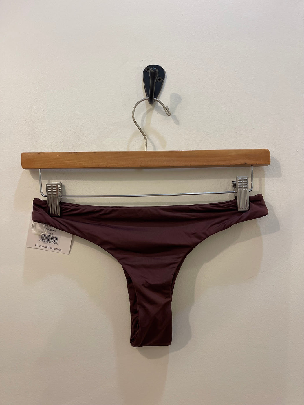 High Hip Bottom | Bordeaux