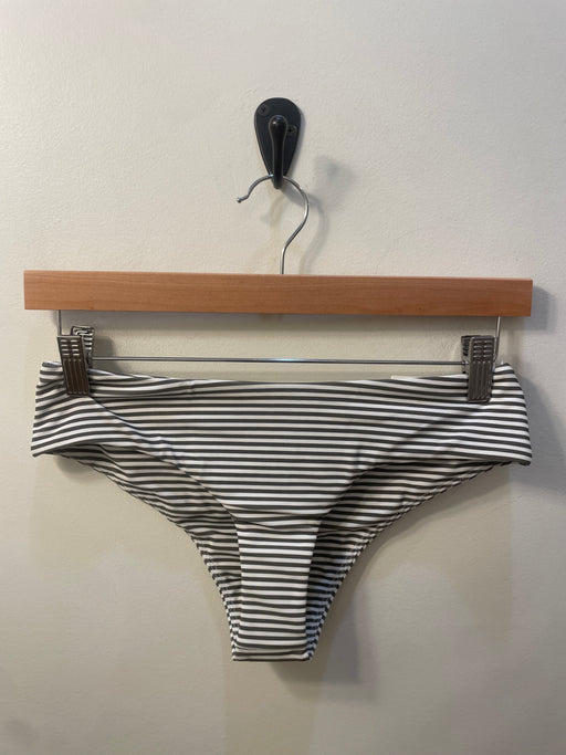 Bondi 2 Bottom | Petite Stripe