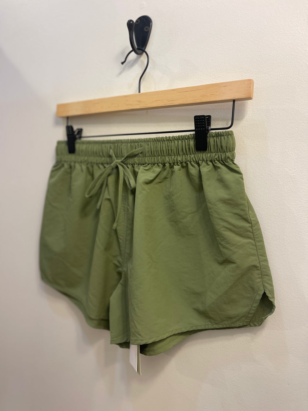 Easy Short | Green