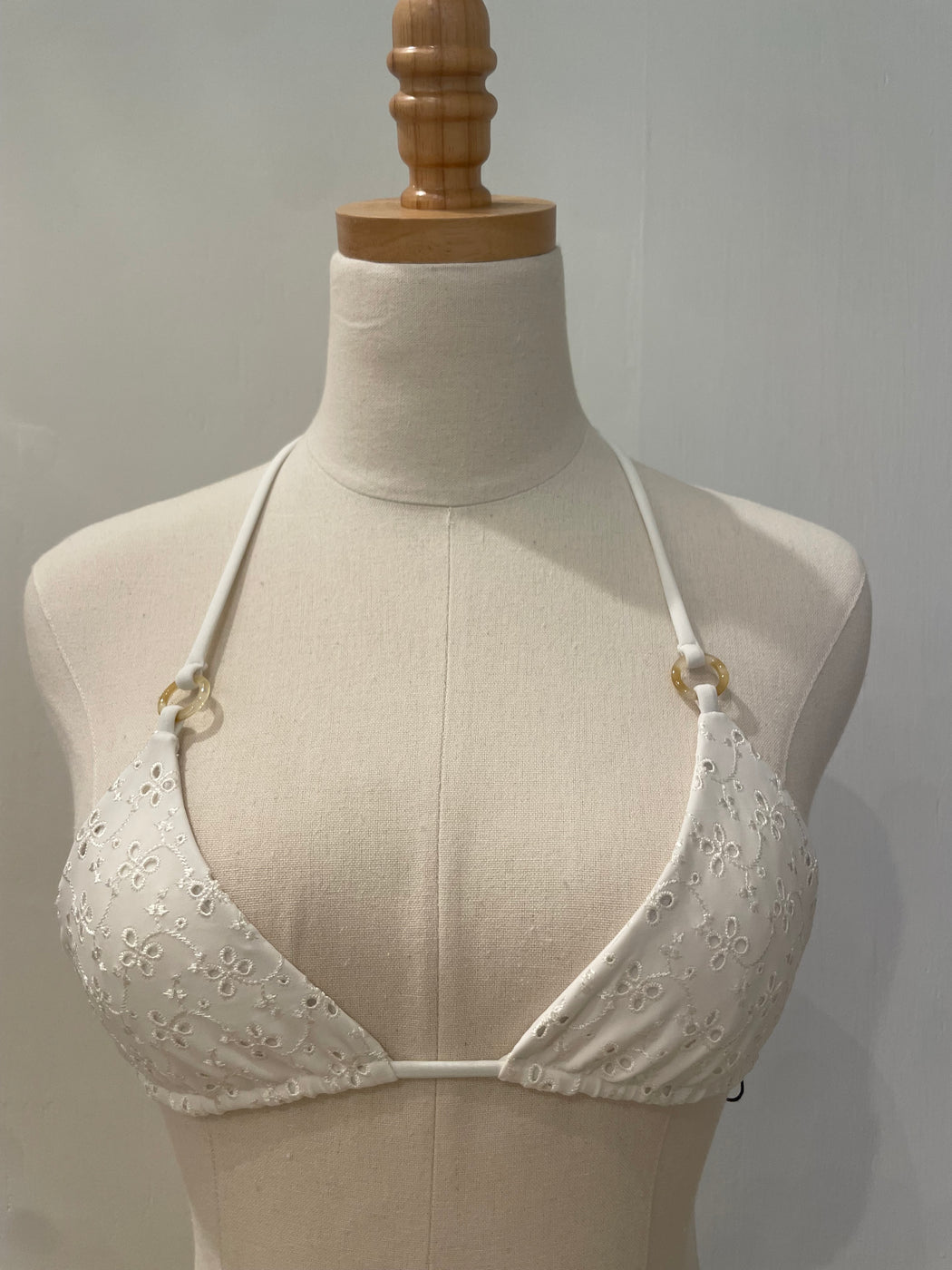 Veronica Top | Eyelet