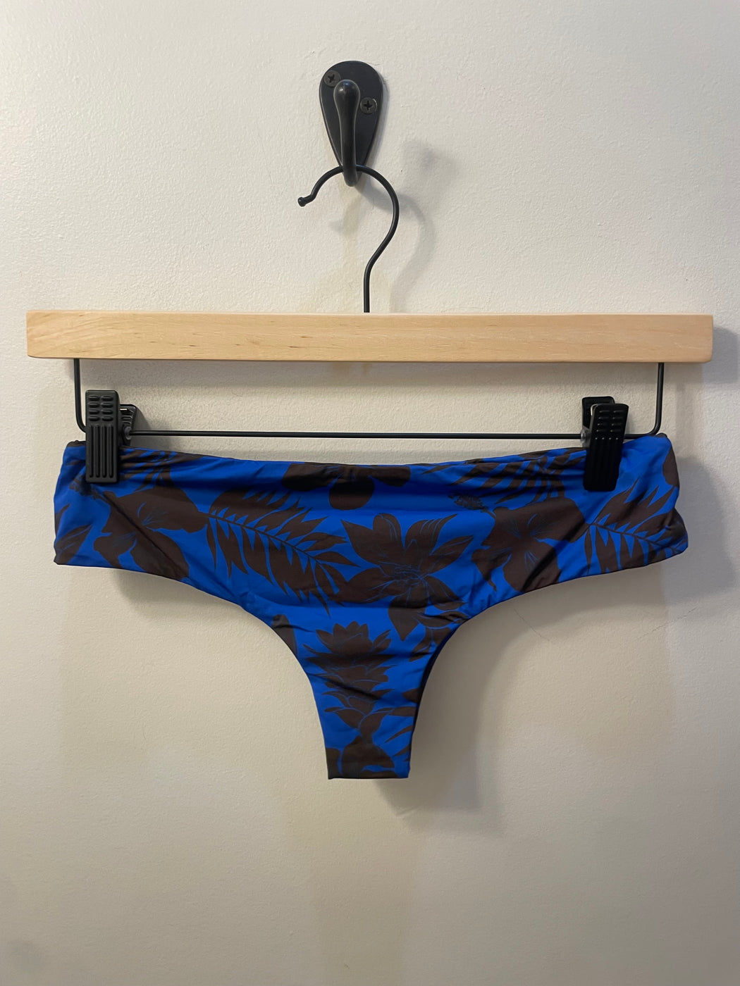 EXCLUSIVE Active Bottom | Blue Mocha Floral