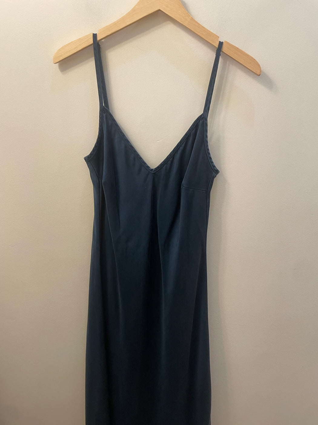 Jones Slip | Baltic