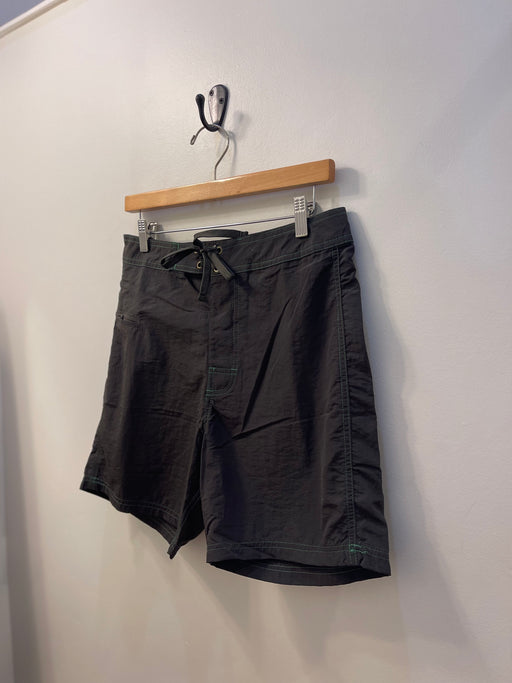 Skiff Trunks l Graphite