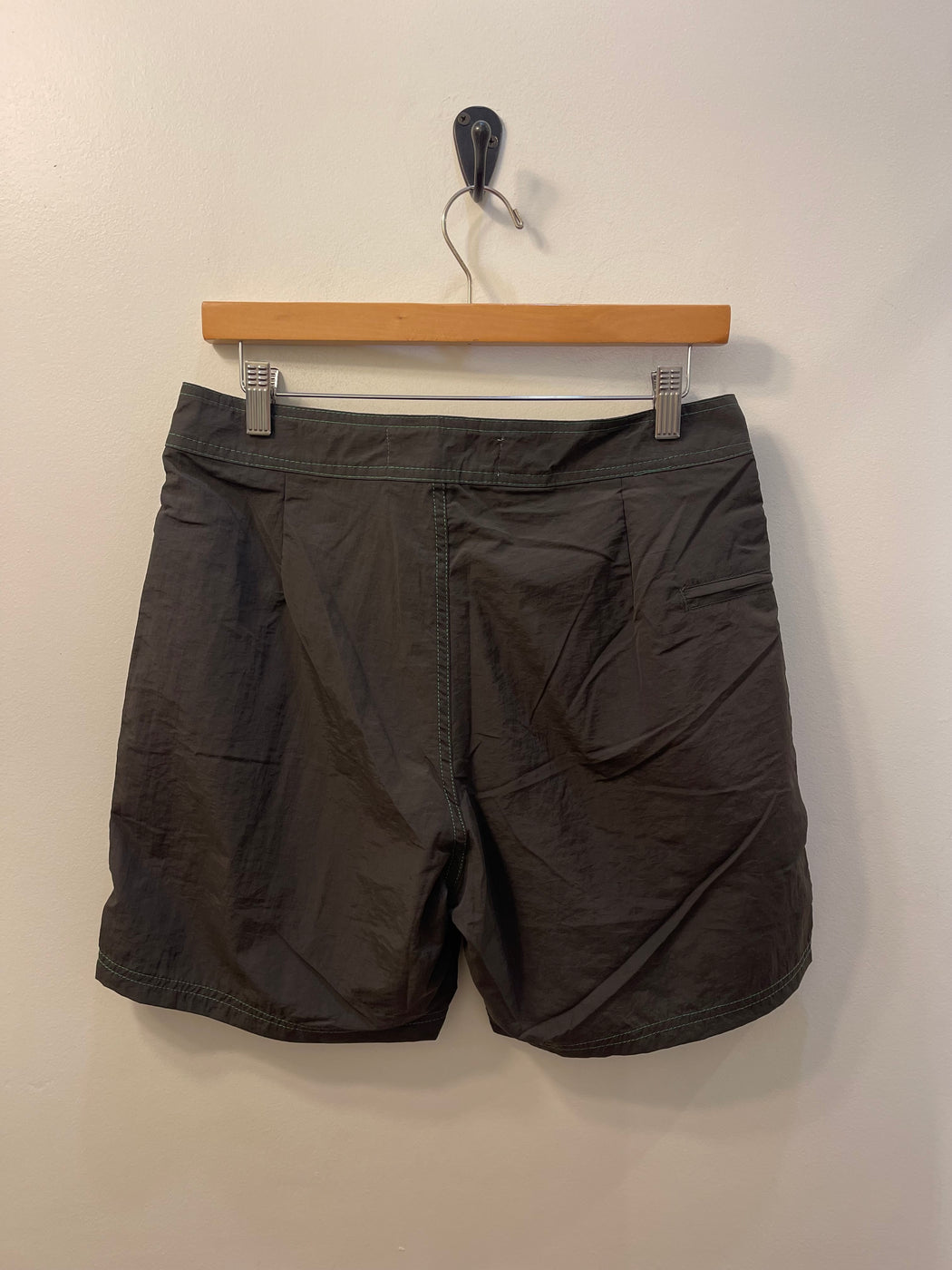 Skiff Trunks l Graphite