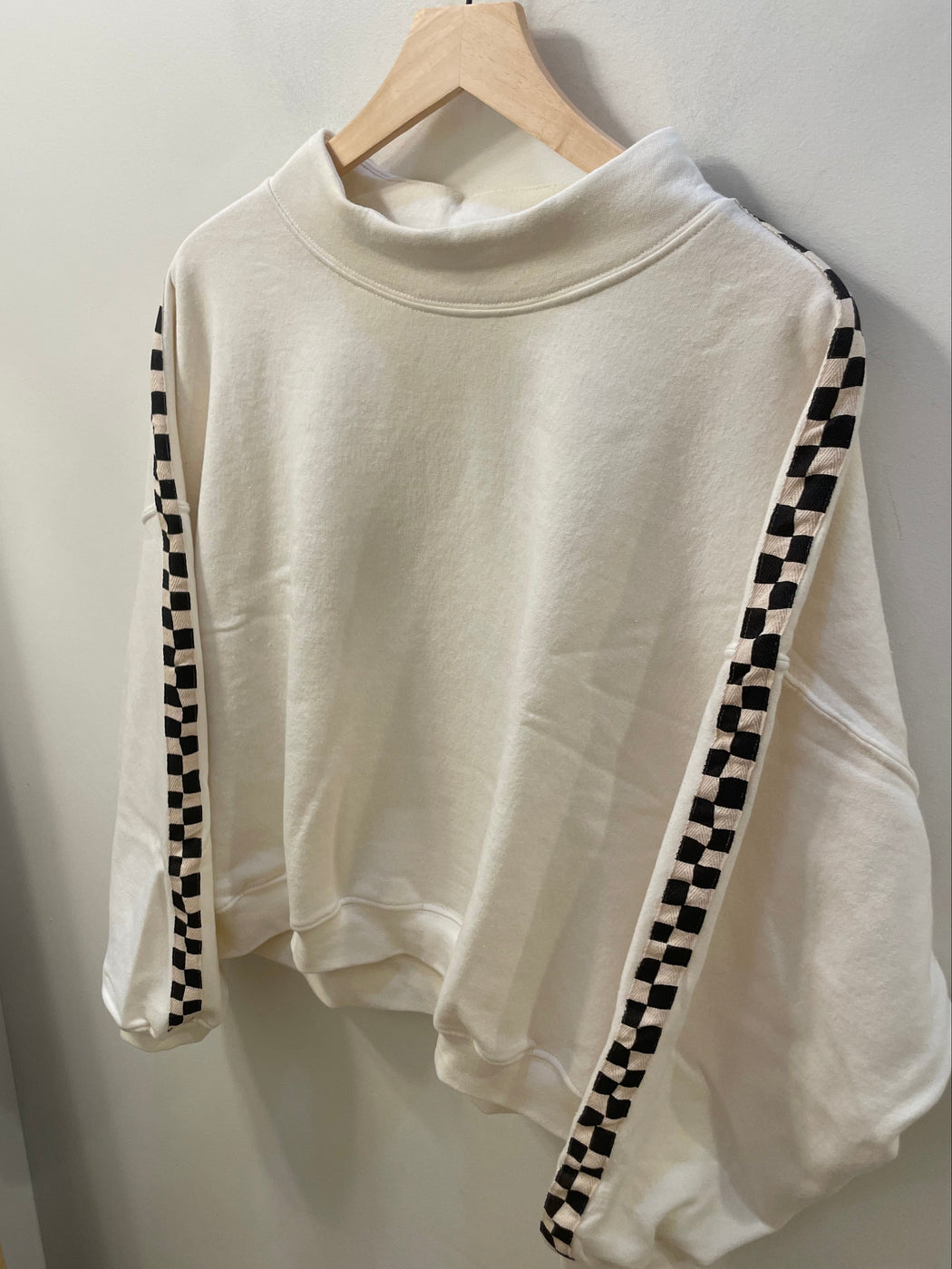 Monty Mock Neck Crew | Cream Checker