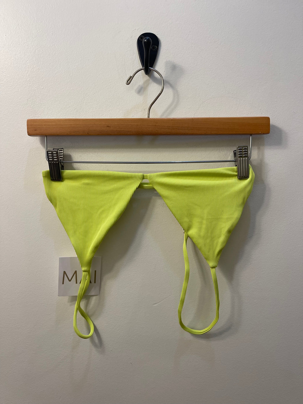 EXCLUSIVE String Top | Neon Rib