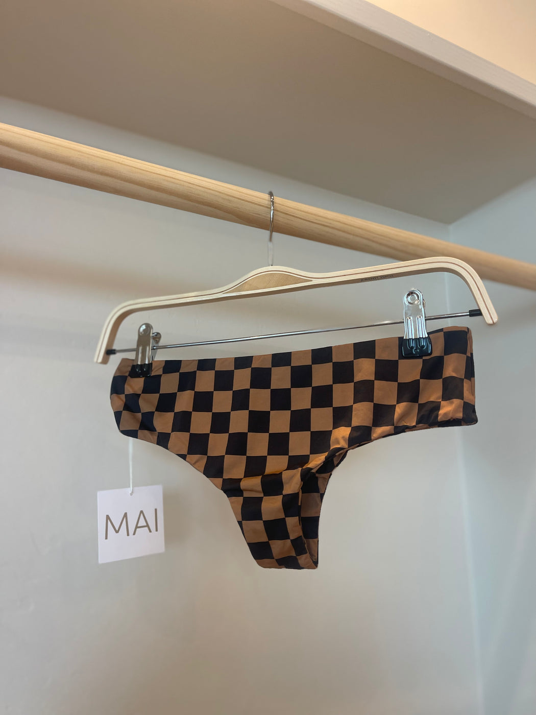 EXCLUSIVE Active Bottom | Mocha Checker