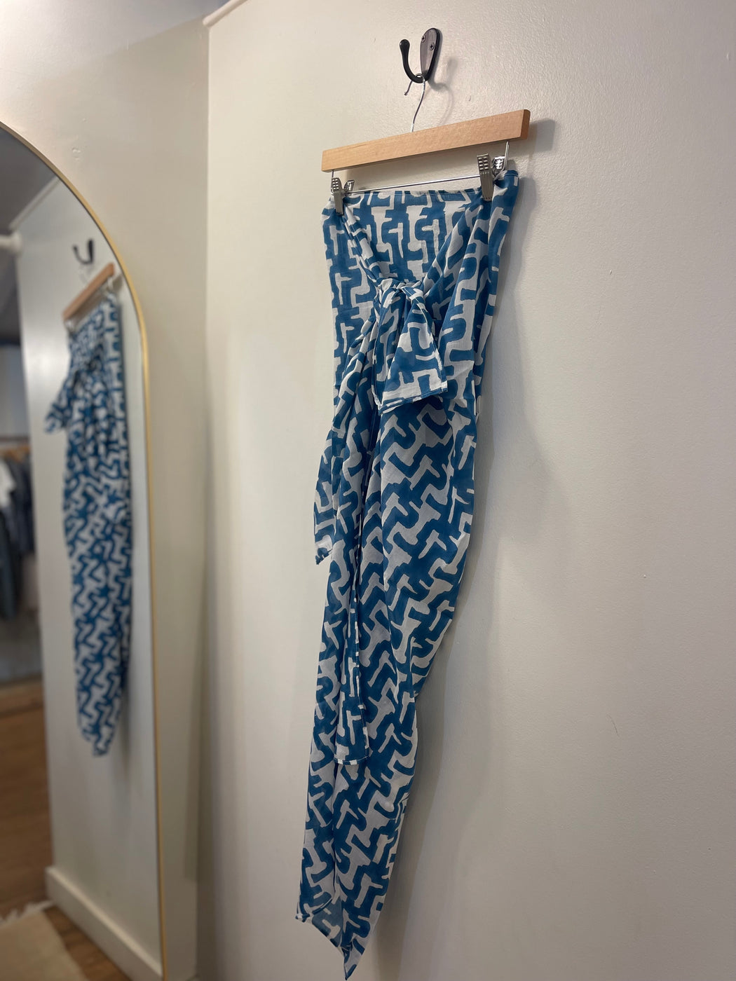 Sarong | Azure Popova