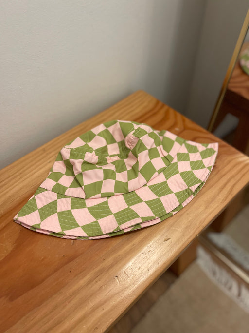 Wavy Check Bucket Hat | Kiwi