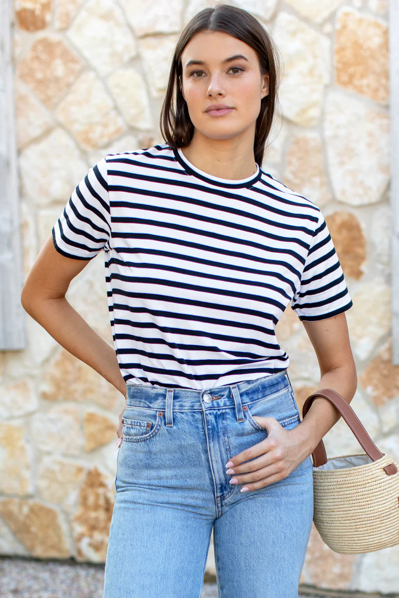 Essential T Shirt l Classic Stripe Black & White