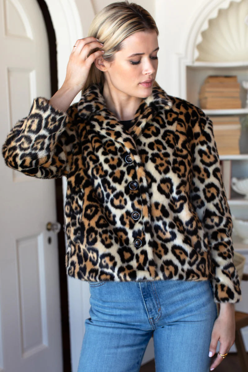 Short 60s Coat | Leopard Fur