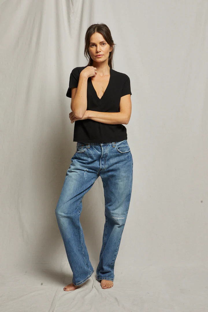Alanis V Neck Tee | True Black