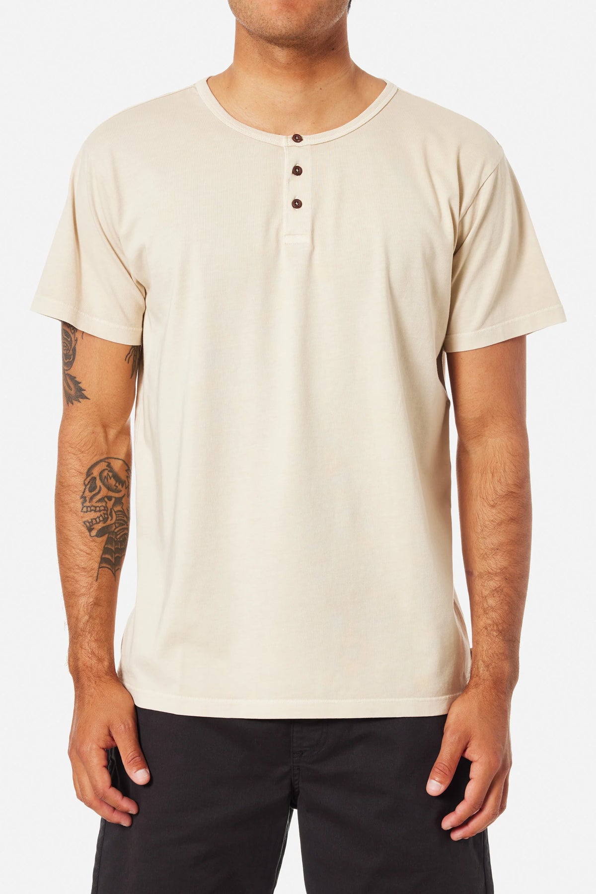 Mesa Henley Tee | Pelican Pigment Dye — Shipwrecked Kauai