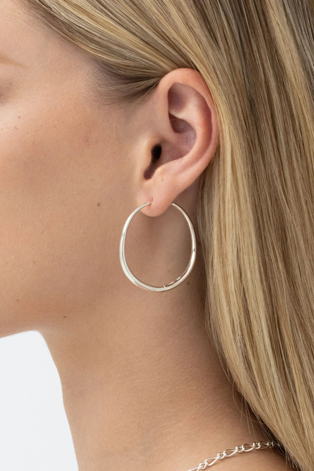 Momento Large Hoops | Silver