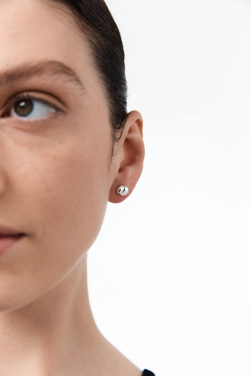 Figure Studs | Silver