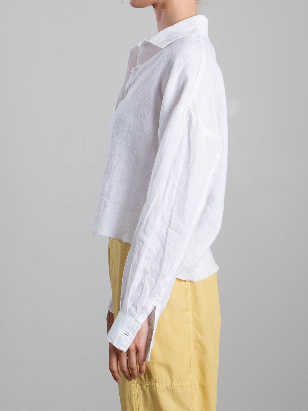 Esme Crop Shirt in French Linen | White