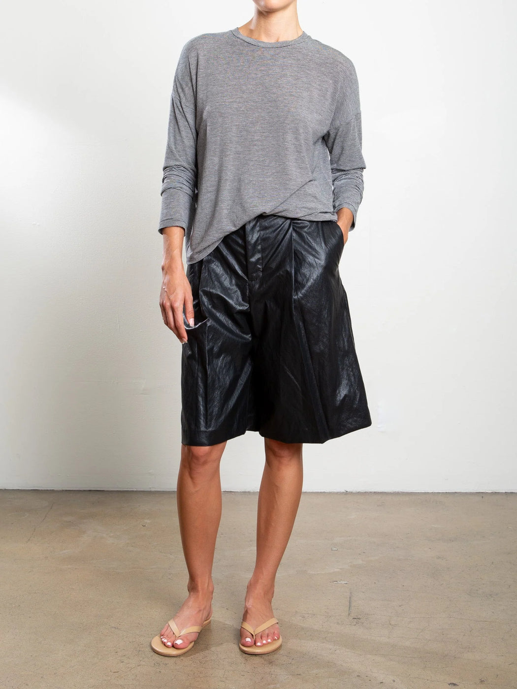 Inez Short in Faux Leather | Black
