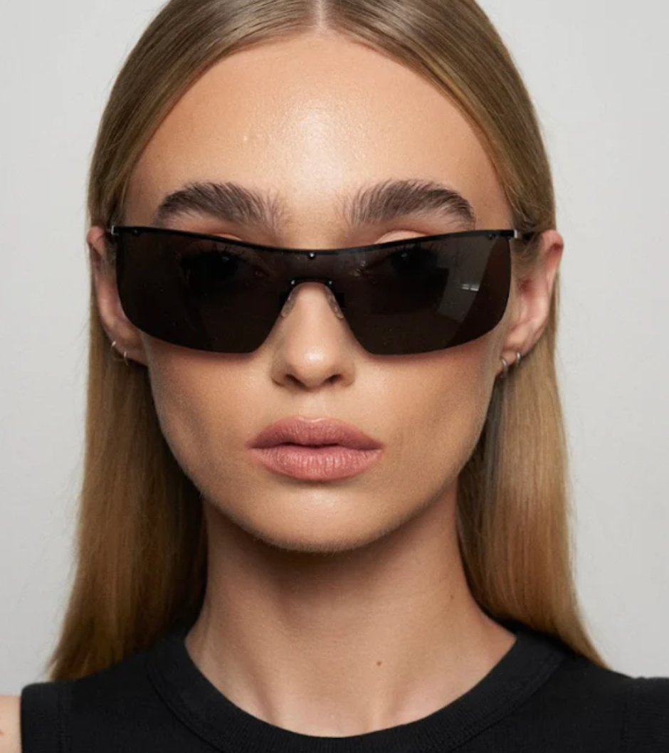 Vito | Gloss Black