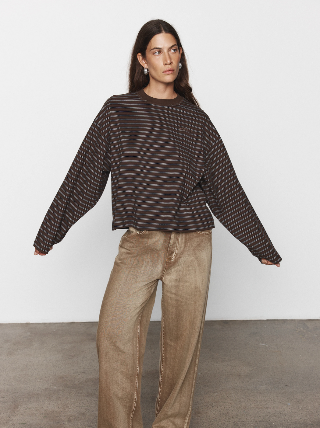 Hana Tee | Brown