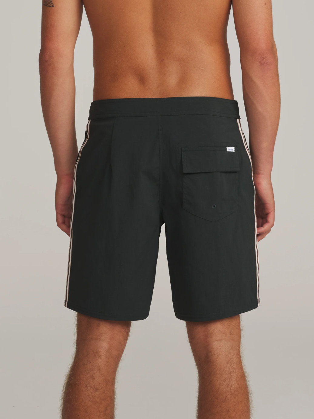 Theo Hybrid Trunk | Black