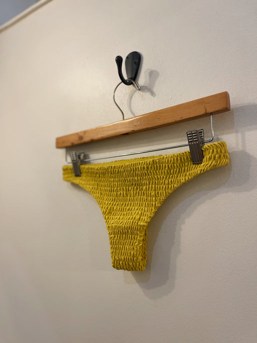 Oceania Bottom | Chartreuse