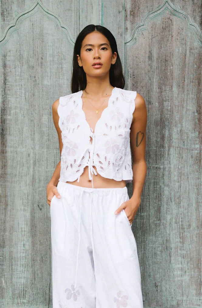 Flower Lace Vest | White